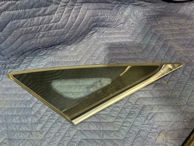 2011 - 2015 HYUNDAI SONATA REAR LEFT DRIVER QUARTER WINDOW GLASS 87810-3S100 OEM - Image 1 of 4