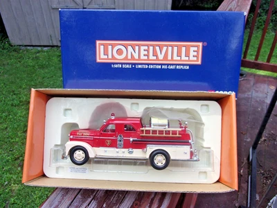 Corgi Seagrave 70th Anniversary Lionelville Fire Engine US50505 - Image 1 of 4