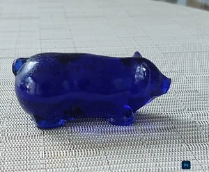 Cobalt Blue Small Glass Pig - Picture 1 of 4