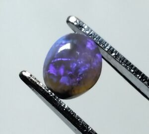 Lightning ridge crystal opal  purple colour 0.60ct
