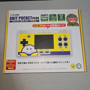 FC Compatible Bolsillo 8-Bit Plus Versión Bookoff Usado Juego Limpio - Imagen 1 de 6