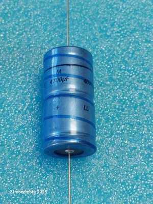 Lot de 2p Condensateur Chimique Axial BC  4700UF 4700MF 4700µF 40V  21x42mm - Immagine 1 di 2
