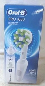 NEW Oral-B Pro 1000 Rechargeable Electric Toothbrush, White $104.99 - Picture 1 of 1