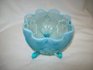 Antike Dugan Glas Gänseblümchen und Feder blau opalisierende Rose Schale mit Fuß - Bild 1 von 9