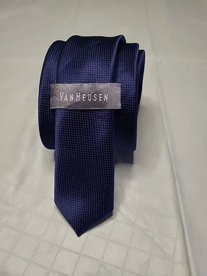 Corbata Van Heusen azul micro punto ajustada Foto 1 de 3