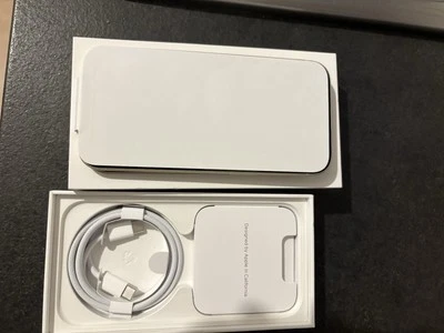 iphone 15 128gb Giallo - Immagine 1 di 4