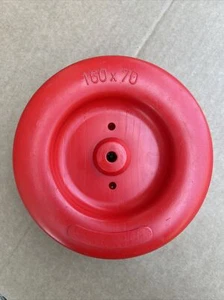 RAD 160 X 70 ELEKTRISCHES PEDALAUTO JORDAN 70ER 80ER ROT - Bild 1 von 2