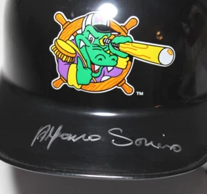 1999 Alfonso Soriano Signed Norwich Navigators Mini Baseball Helmet NY Yankees - Picture 1 of 20