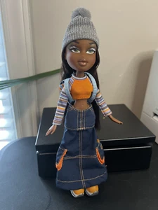 MGA Bratz 20 Yearz Sasha 20th Anniversary Fashion Doll - Picture 1 of 4