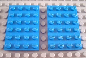 LEGO Lot of 2 Blue 4x6 Flat Plate Parts and Pieces - Picture 1 of 1