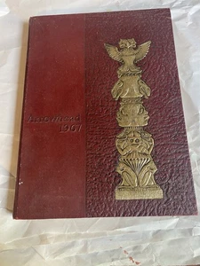 Vero beach FL 1967 High School Yearbook Arrowhead - Picture 1 of 5