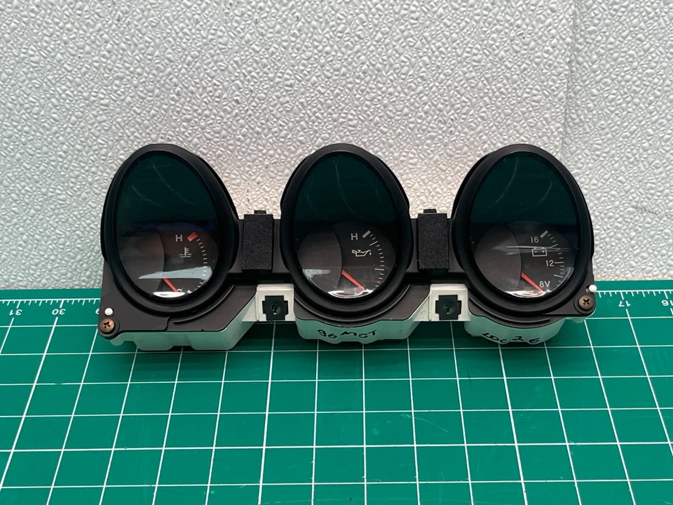 91-99 MITSUBISHI 3000GT MEDIDOR DE TENSÃO DE BATERIA TEMPERATURA DO ÓLEO FABRICANTE DE EQUIPAMENTO ORIGINAL - Imagem 1 de 4