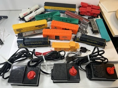 Trains Model HO’s & 3 Hobby Transformers Mixed Lot Toy Train Set Duplicates Read - Image 1 of 4