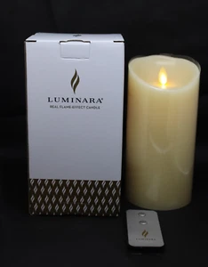 Luminara flackernde flammenlose LED Batterie Stumpenkerzen Duft mit Fernbedienung - Bild 1 von 5