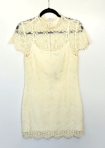 OFF WHITE Walter Baker W118 bellissimo abito in pizzo LILI bianco avorio taglia small nuovo con etichette