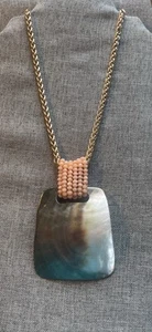 C1946 Abalone Shell Beaded Pendant Necklace - Picture 1 of 11