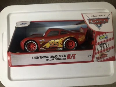 Jada Disney Pixar Cars 1:24 Lightning McQueen RC Radio Control Car 2.4 Ghz NEW - Image 1 of 4