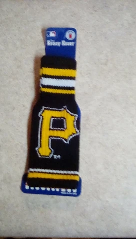 Pittsburgh Pirates Can Bottle Koozie Major League Baseball (MLB) Cover