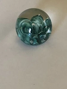 VTG MONTE DUNLAVY ART GLASS PAPERWEIGHT TEAL - Picture 1 of 8