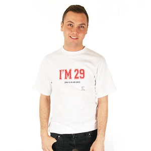 Camiseta Top Grimm I'm 29 This Is An Old Para Hombre Blanca Manga Corta Nueva con Etiquetas - Imagen 1 de 1