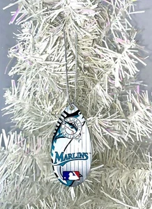 MLB Miami Marlins Vintage Teardrop Spinner Christmas Ornament Large - Picture 1 of 2