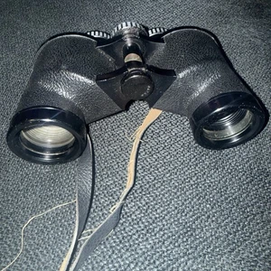 Binoculares de campo vintage Gold Crest #72449 estuche de cuero 7x35 usado estado - Imagen 1 de 7