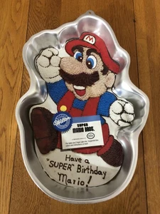 VINTAGE 1989 SUPER MARIO BROS WILTON CAKE PAN NINTENDO #2105-2989 - Picture 1 of 7