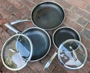 Set Of 5 HexClad Hybrid Nonstick 12, 10, & 8 Inch Fry Frying Pans W Lids, GOOD!! - Picture 1 of 19