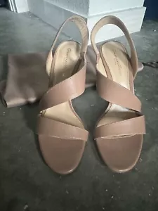 $795 Gianvito Rossi Viola Vitello Heels - Praline 38.5 EUC - Picture 1 of 6