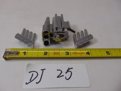 De colección Radio Shack RC Camión V8 Wild 77 Repuesto Motor y Cabezales de Escape Foto 1 de 4