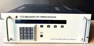 Early Satellite Timing Receiver NAVSTAR GPS FTS 8400 sistemi di frequenza e tempo - Foto 1 di 19
