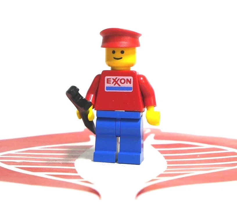 LEGOLAND Lego Town Minifigure Gas Station Worker EX002 Red Hat w/ Wrench Vintage - Image 1 of 1