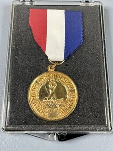 Vintage 1980s United States Synchronized Swimming Junior Championship Gold Medal - Picture 1 of 2
