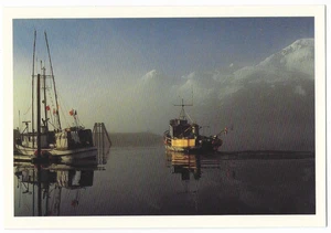 Südostalaska Fischerboot Postkarte Verlässt Docks im Morgengrauen 1990 - Bild 1 von 2