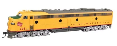 Walthers Proto HO Scale ~ EMD E9A ~ DC ~ Milwaukee Road #205C ~ 920-49953 - Image 1 of 4