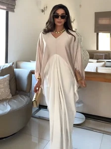 Vestido H&M Edición Limitada Satinado Largo Caftán Cuello en V Beige Blanco Talla M/L Nuevo - Imagen 1 de 24