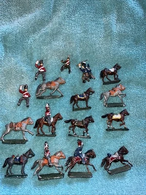 Lote de soldados de plomo pintados Foto 1 de 4