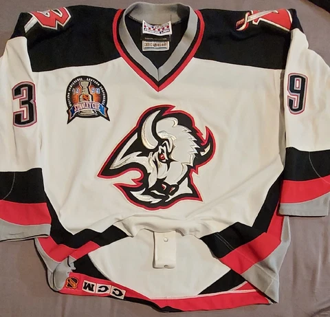 ⚔️AUTHENTIC🦬Vintage DOMINIK HASEK Buffalo Sabres Jersey CCM 54 NHL hockey Cover