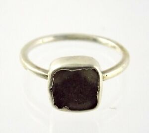 Unmarked Sterling Silver Druzy Gemstone Ring Size 5.75 Weighs 2.2 Grams