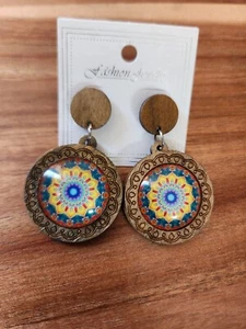 Pendientes de madera coloridos con flores bohemios hippies colgantes oreja perforada joyería  - Imagen 1 de 4