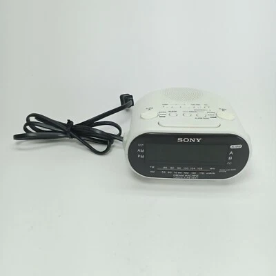 White Sony Dream Machine ICF-C318 FM/AM Dual Alarm Clock - TESTED - Image 1 of 4