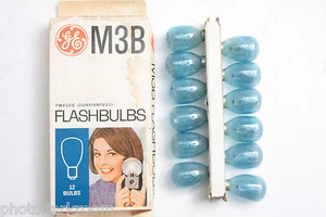 (12) GE M3B USA Photoflash Blue Unfired Flash Bulbs - Vintage 'NEW' C347 - Picture 1 of 2