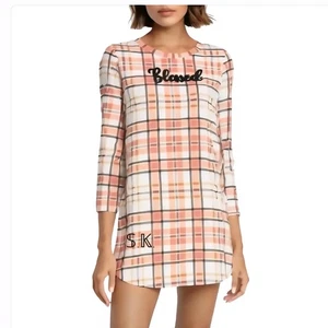 NWT-$48 - DEARFOAMS Blessed Soft Nightgown Lounge Sleepshirt Pink Plaid MEDIUM  - Picture 1 of 11