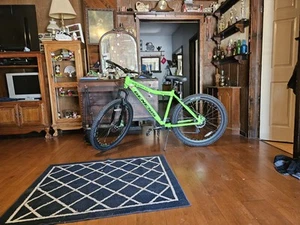 Genesis Villotti Mountain Bike - Picture 1 of 5