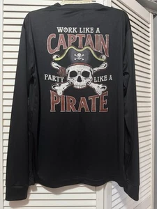 Work Like A Captain Play Like A Pirate Skull Langarm T-Shirt Gr. M - Bild 1 von 6