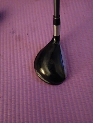 Taylormade burner Rescue 5 wood 25*Right handed graphite ladies flex - Image 1 of 4