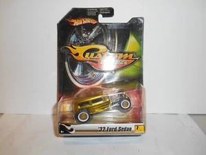 Hot Wheels - Custom Classics 1:50 - 32 Ford Sedan - Picture 1 of 4