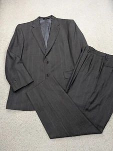 Jos A Bank Suit Mens 44R 36x30 Gray Plaid Wool 2 Piece Set Signature Gold 2 Btn - Picture 1 of 22