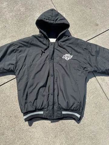 Starter LA Kings 90's Vintage Mens Jacket Coat NHL Size M Big Logo Puffer Cover