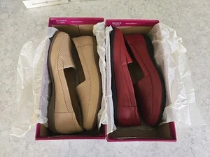Set of 2 Naturalizer Womens Fuji Nude & Venom Comfort Leather Loafers Shoes 9 M - Picture 1 of 5